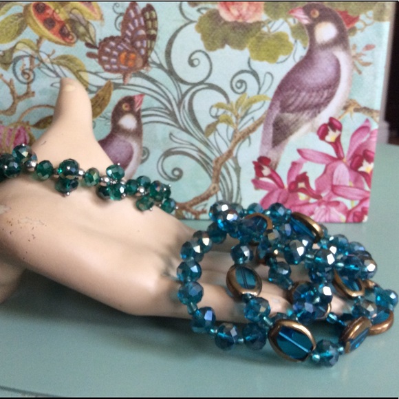 Aurora Borealis & Gold Bead  Stretch Bracelet NWOT - Picture 8 of 8